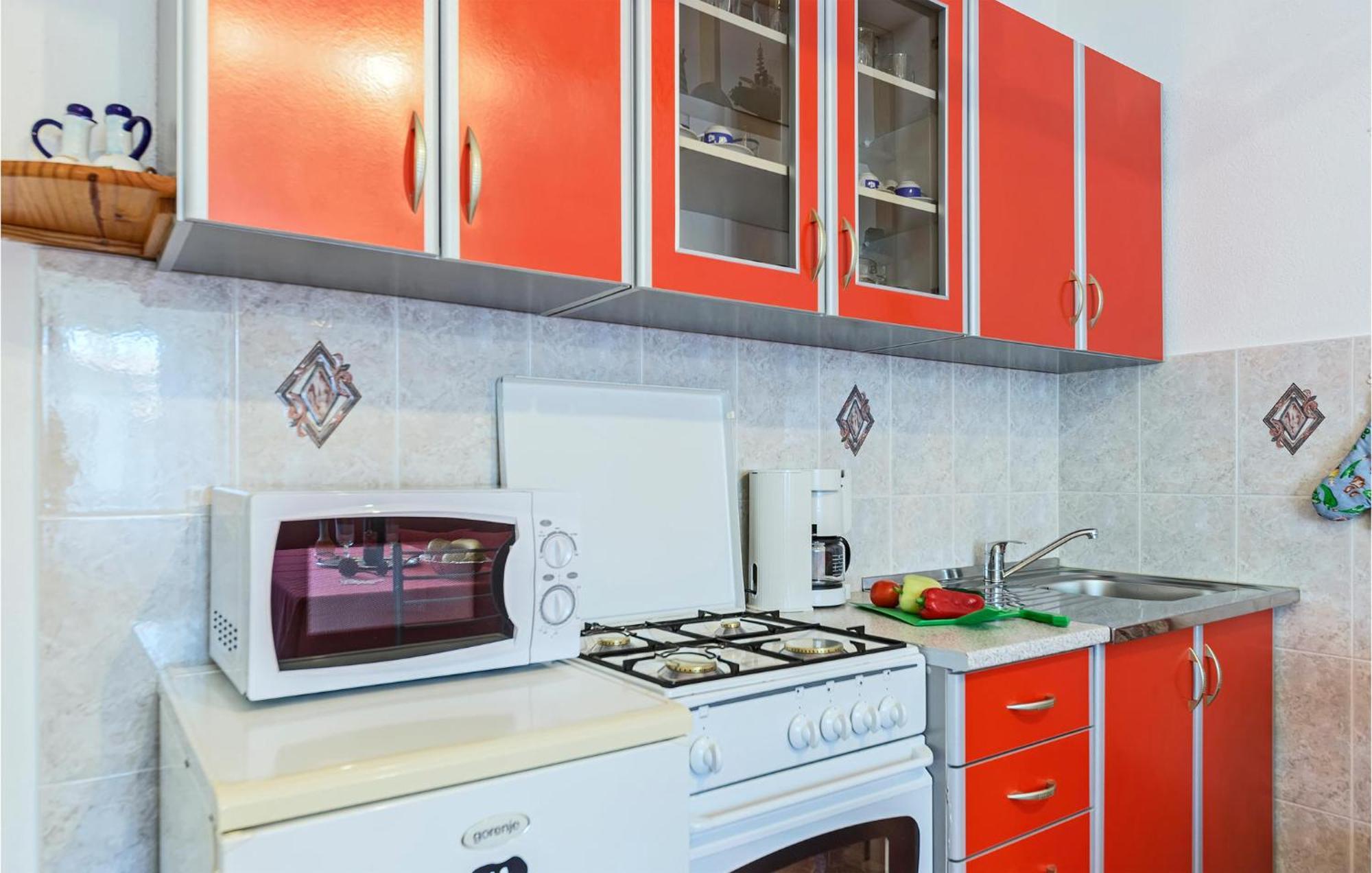2 Bedroom Lovely Apartment In Labin Labin  Exterior foto