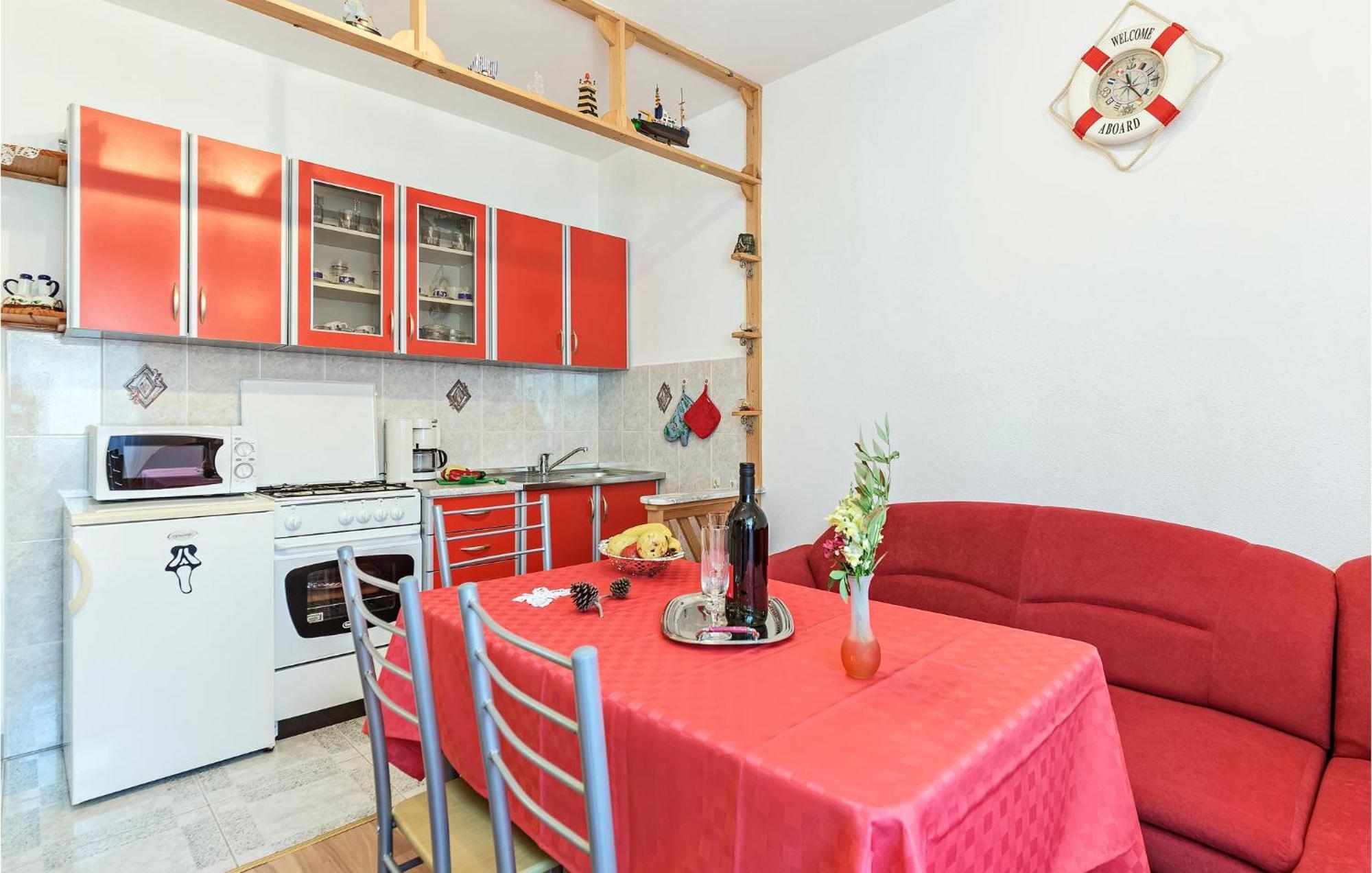2 Bedroom Lovely Apartment In Labin Labin  Exterior foto